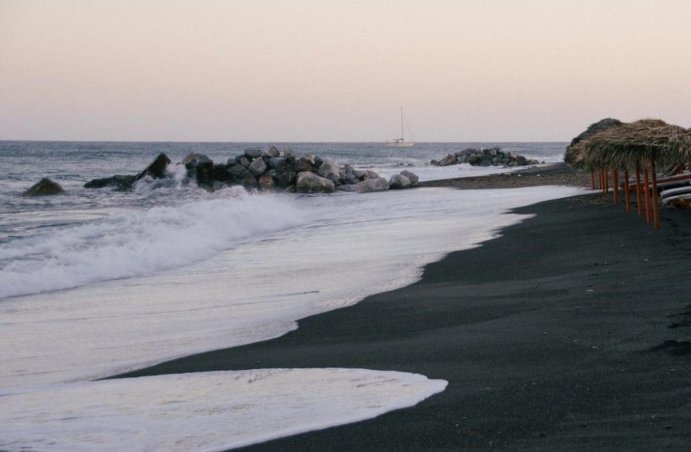 Top 10 Beautiful Black Sand Beaches Punalu U Agios Georgios Muriwai