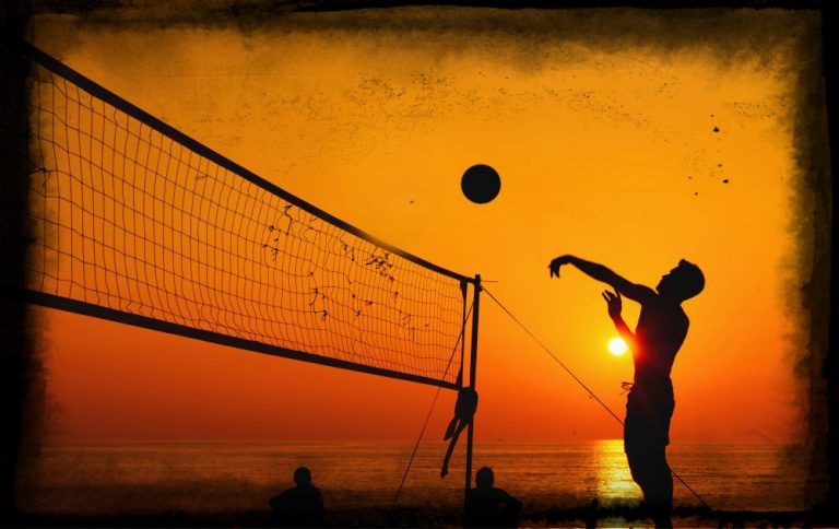 Top 5 Best Beaches for Volleyball in California - Long Beach, Sunset Beach