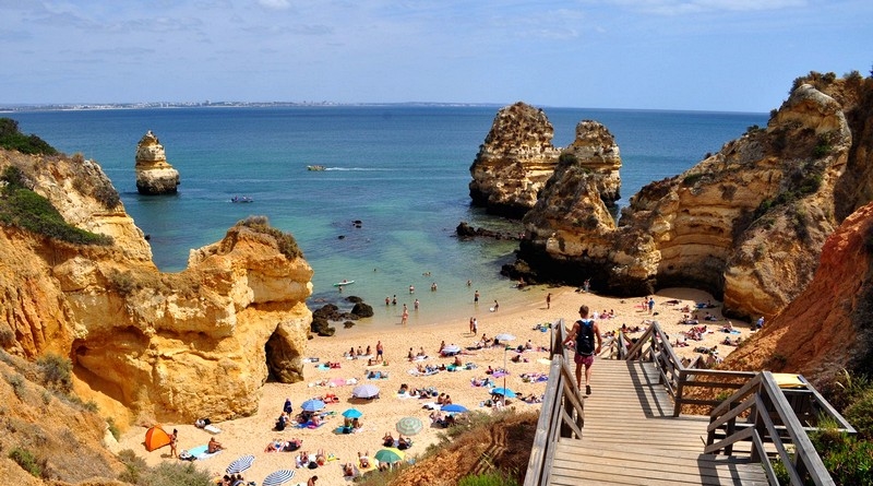 Praia do Camilo, Algarve, Portugal