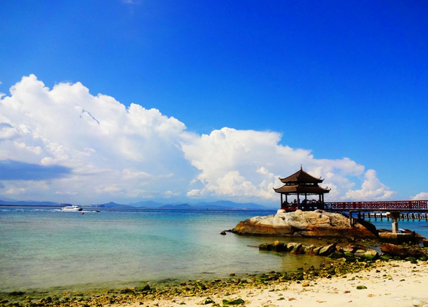 6 Most Beautiful Beaches You Can Find In China - Yalong Bay,Wuzhizhou